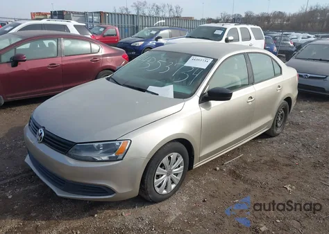 2014 Volkswagen Jetta S z USA, uszkodzony, nr VIN 3VW2K7AJ5EM221419